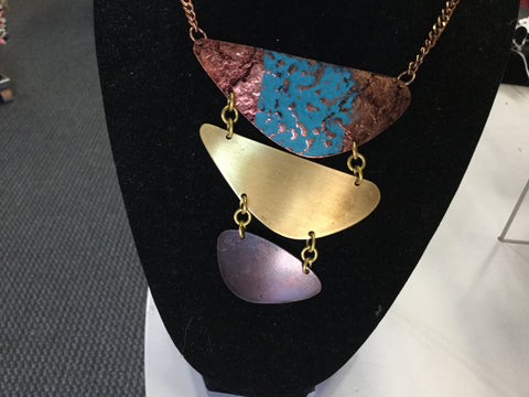 Tri color drop necklace