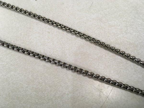 Pearl fringe necklace