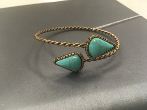 Turquoise antique gold bracelet